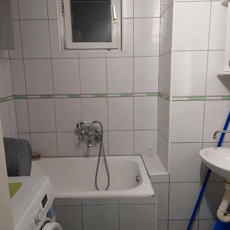 شقة Dvorisni U Centru Novog Sada